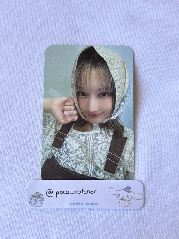 2025 Season's Greetings Dreamcatche Store POB Pre-Order Benefit Siyeon Photocard