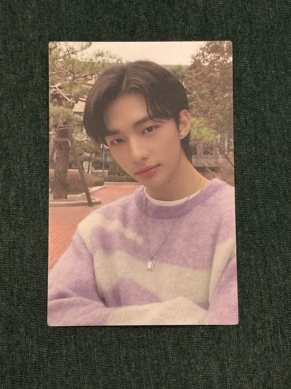 Stray kids "go live" album 2020 foto card of Hyunjin
