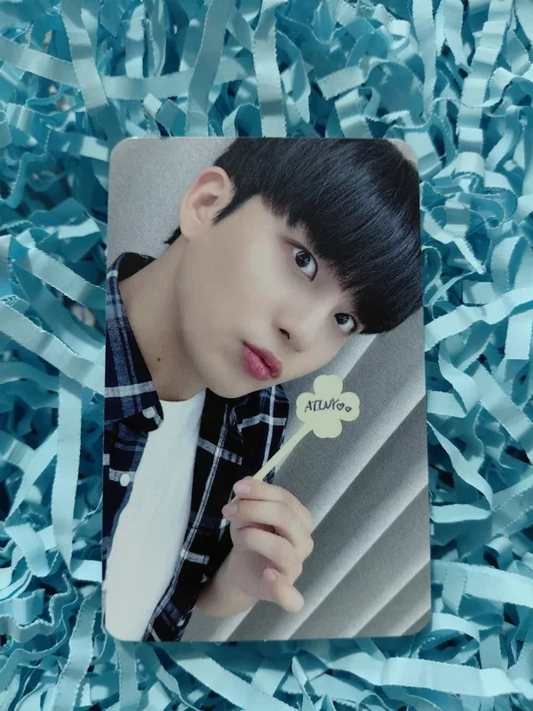 THE WORLD EP.2 : OUTLAW MINIRECORD