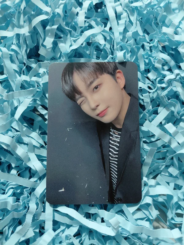 THE WORLD EP.1 : MOVEMENT EVERLINE