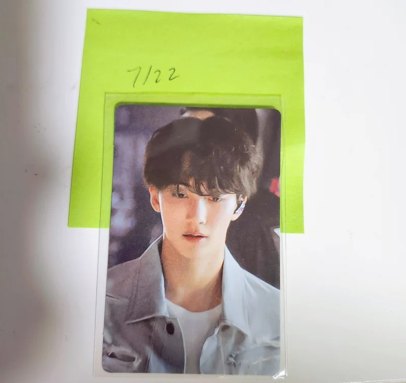 SEVENTEEN EXHIBITION FOLLOW FELLOW RANDOM PHOTOCARD