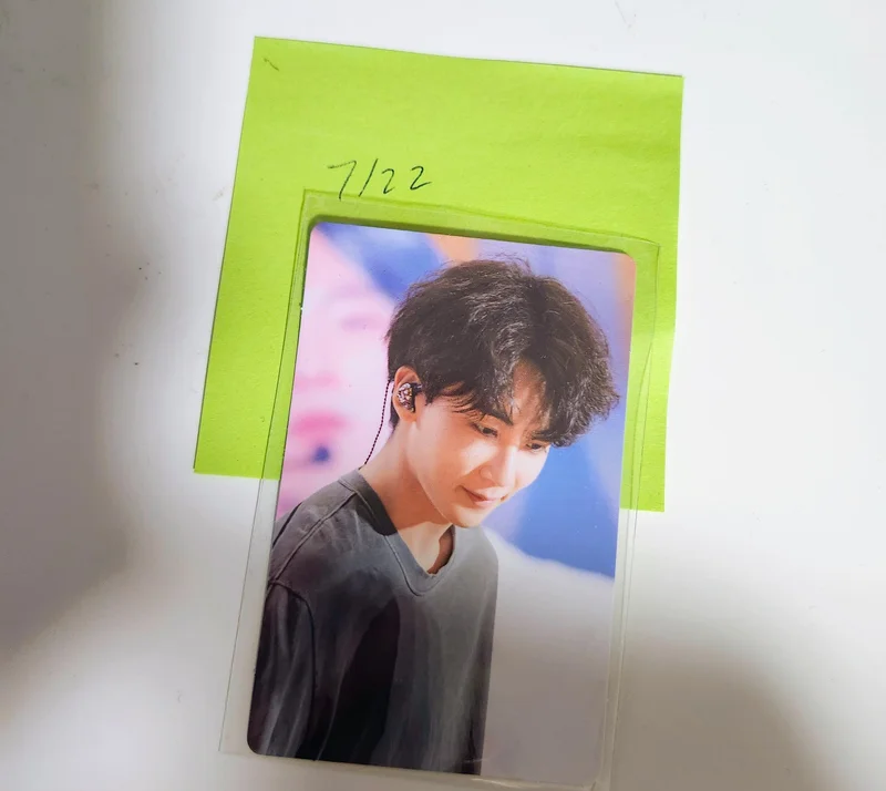SEVENTEEN EXHIBITION FOLLOW FELLOW RANDOM PHOTOCARD