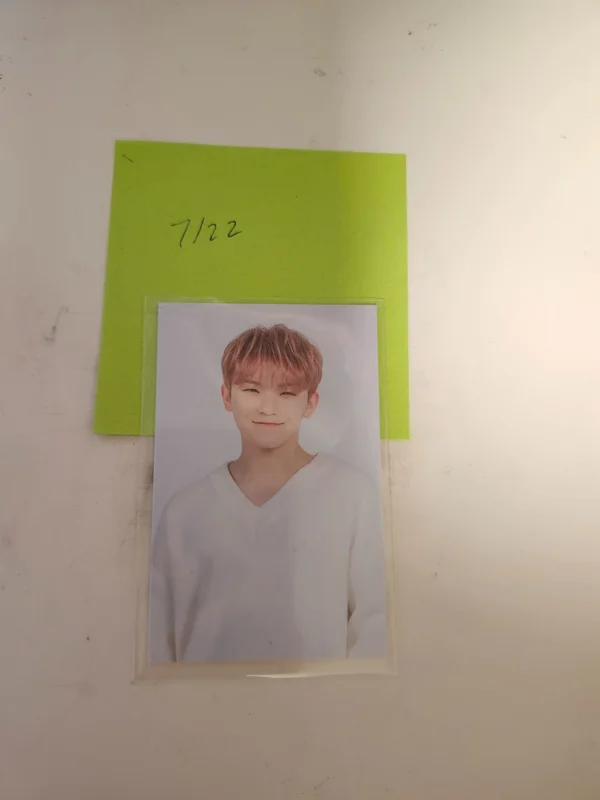 2020 SVT 4th FAN MEETING SEVENTEEN in CARAT LAND ACRYLIC KEYRING STRAP SET