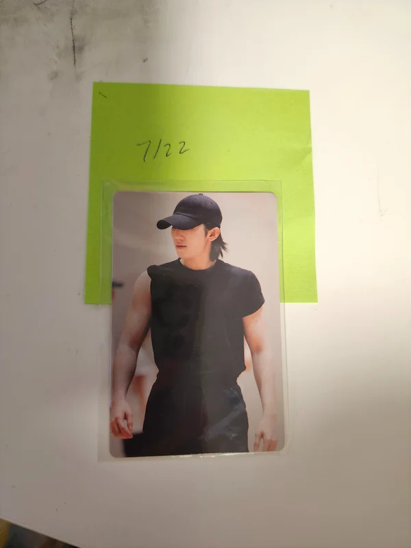 SEVENTEEN EXHIBITION FOLLOW FELLOW RANDOM PHOTOCARD