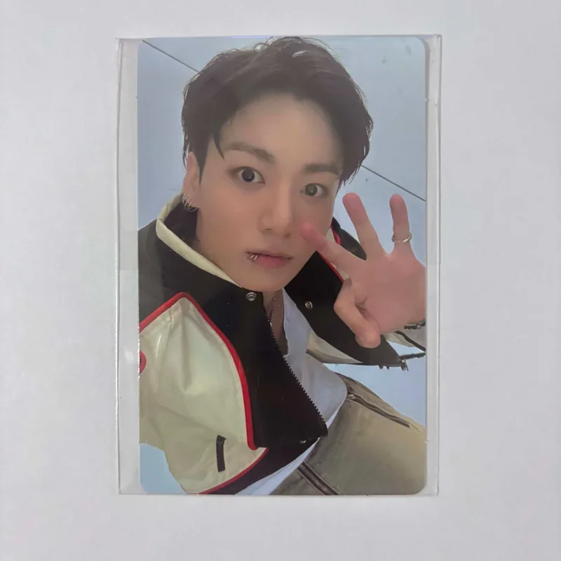 GOLDEN Live On Stage SPECIAL GIFT