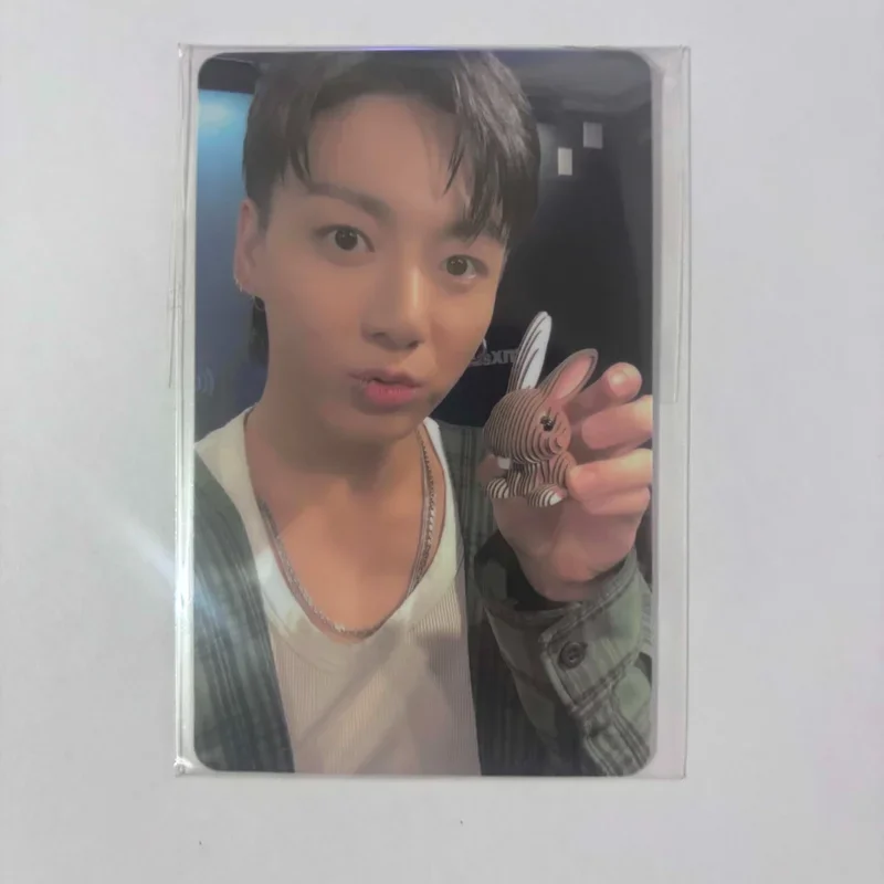 GOLDEN WEVERSE