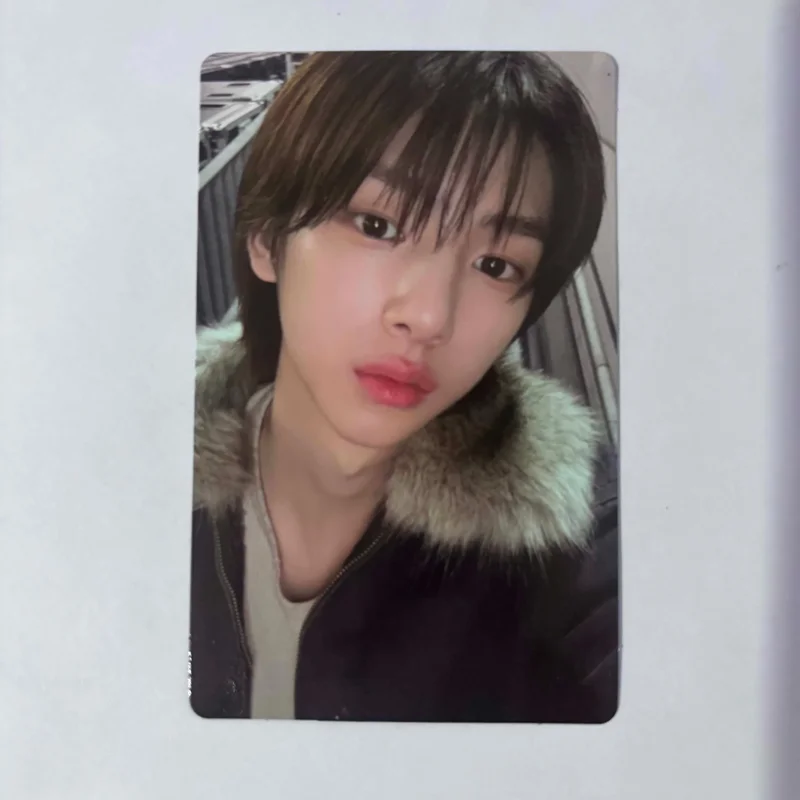 COLOR OUTSIDE THE LINES WEVERSE