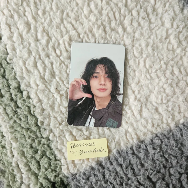 DEAD AND Photobook ver. Boy in Chic ver.