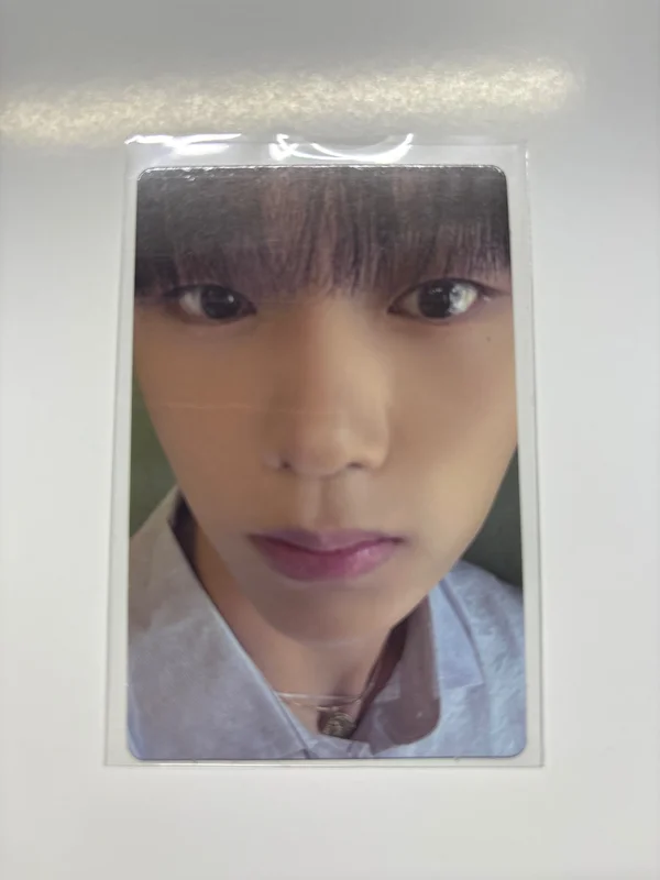 EVNNE Photo Exhibition [INTO THE LIGHT] TRADING CARD