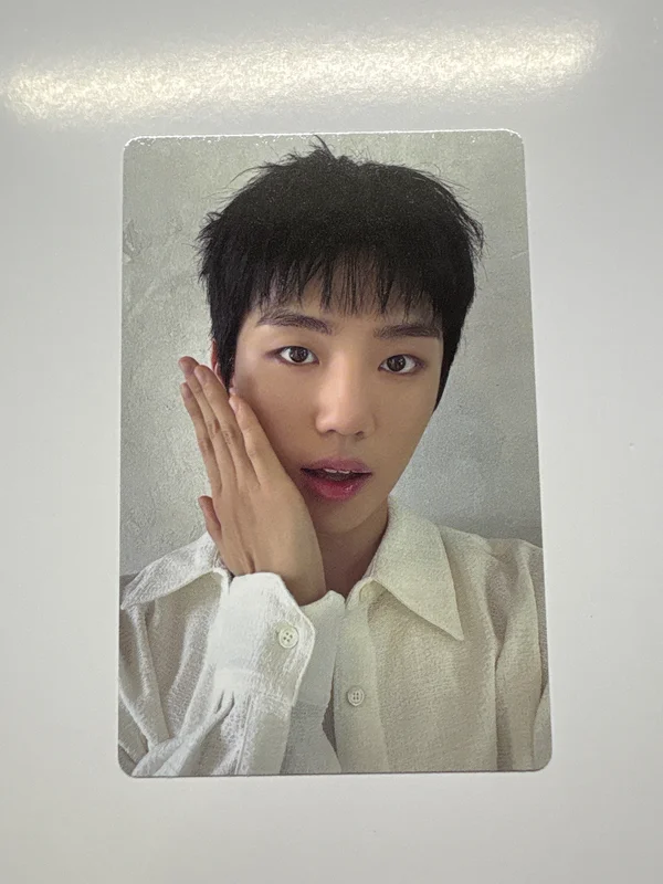 EVNNE Photo Exhibition [INTO THE LIGHT] PHOTOBOOK