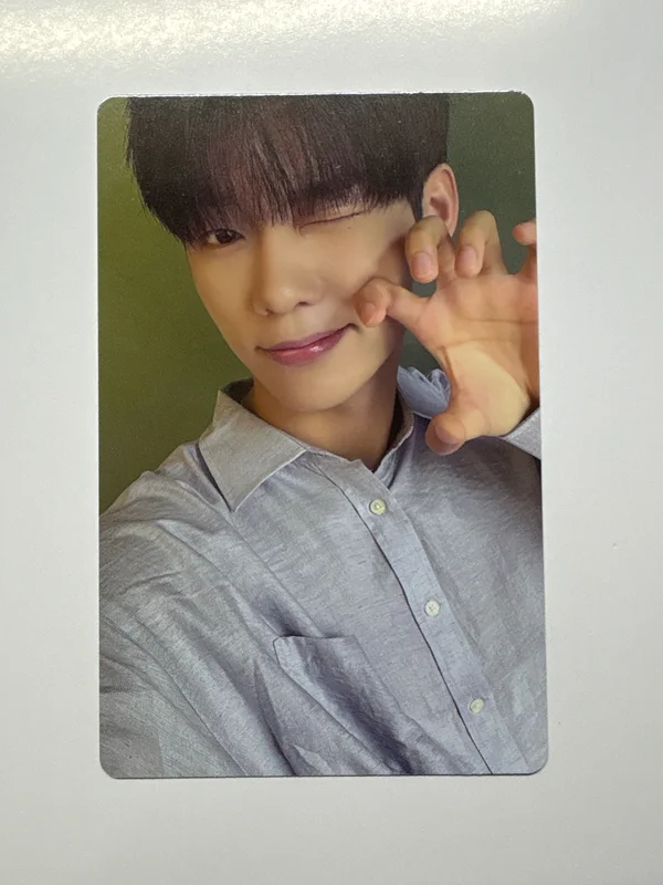 EVNNE Photo Exhibition [INTO THE LIGHT] PHOTOBOOK