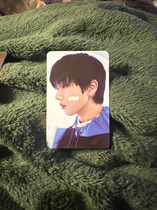 Universe ID CARD + PHOTO CARD SET