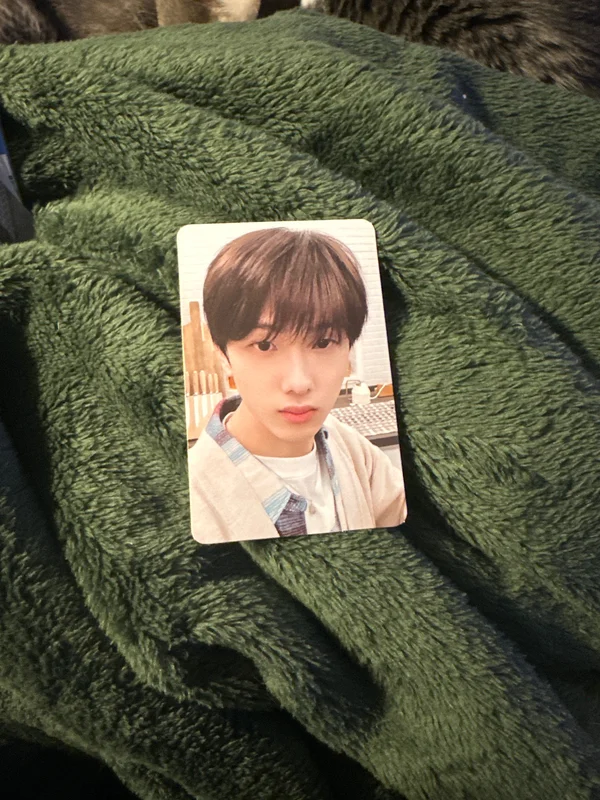 Universe ID CARD + PHOTO CARD SET