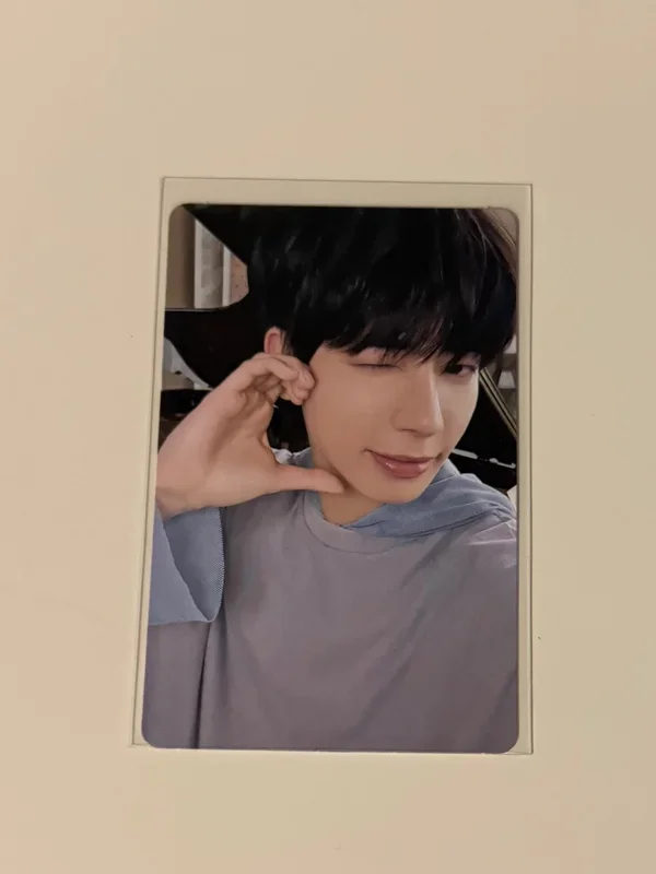 Txt Sanctuary weverse album taehyun