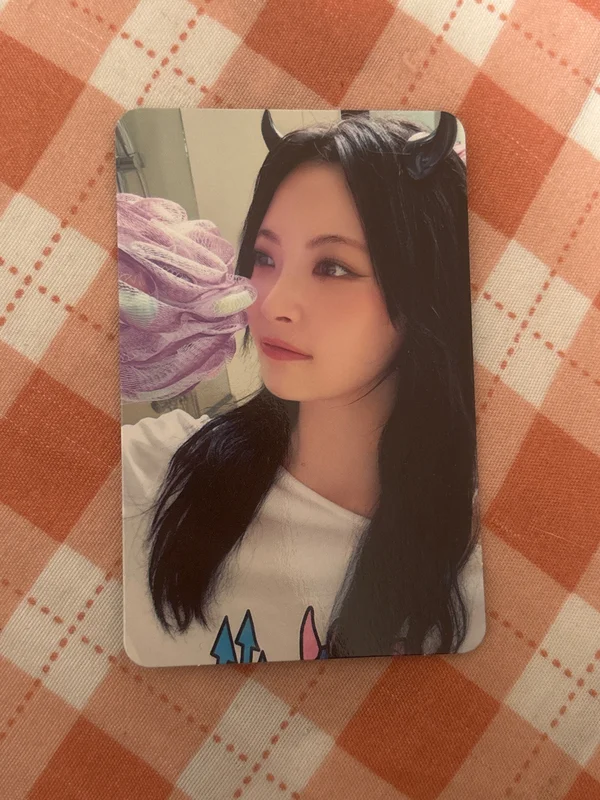 CRAZY KPOP MERCH LUCKY DRAW