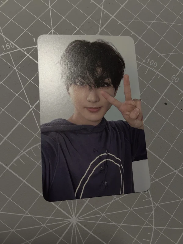 ROMANCE : UNTOLD -daydream- Weverse Albums ver.