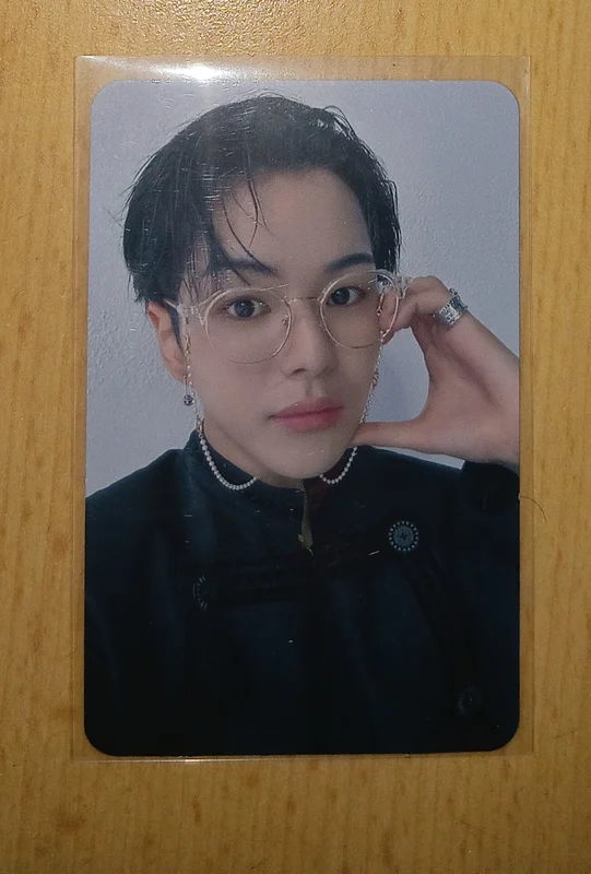 REBOOT YG TAG ALBUM RED Ver.
