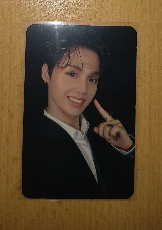 REBOOT YG TAG ALBUM WHITE Ver.