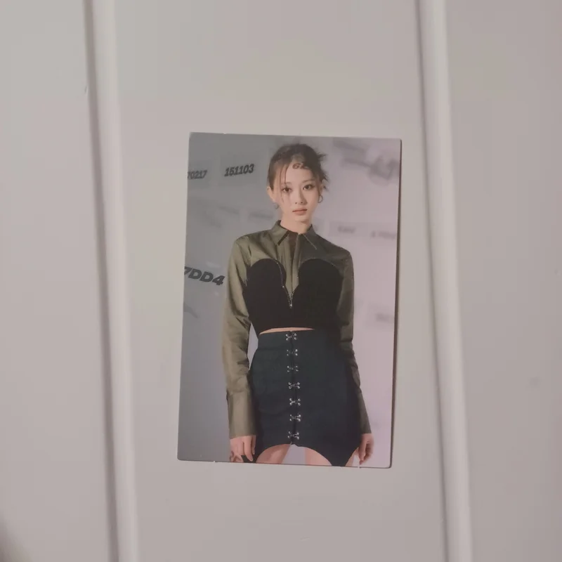 BETWEEN 1&2 MESSAGE PHOTOCARD