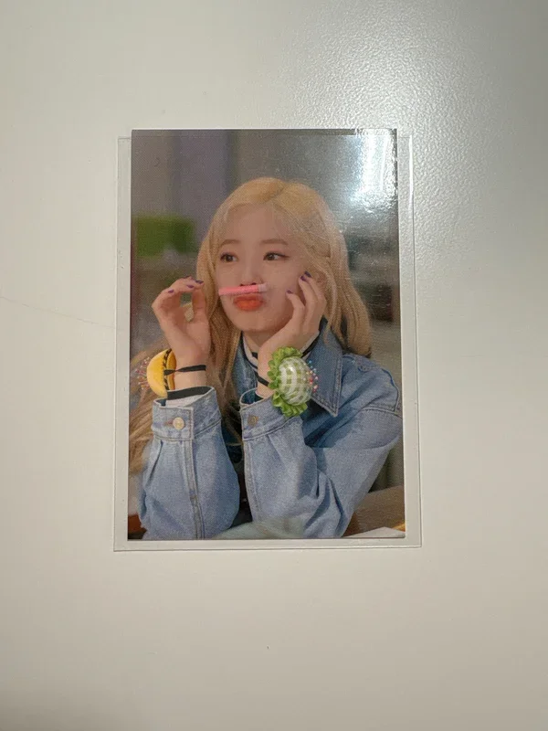 TWICE UNIV. FASHION CLUB Trading Card
