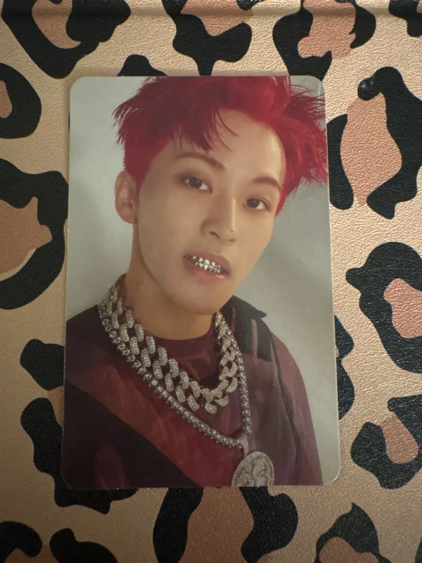 2 Baddies Photobook Ver. FASTER Ver.