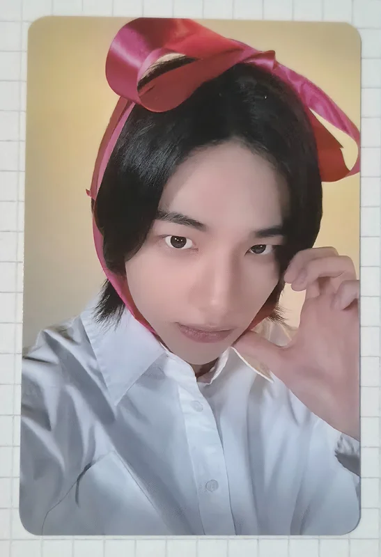 ROCK-STAR TOWER RECORDS. Hyunjin