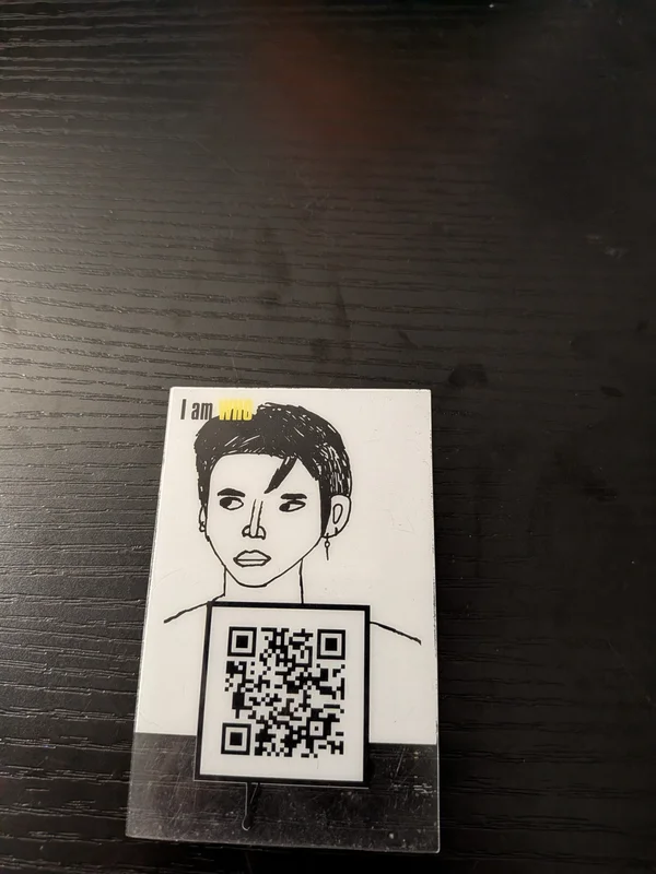 LeeKnow: I am WHO