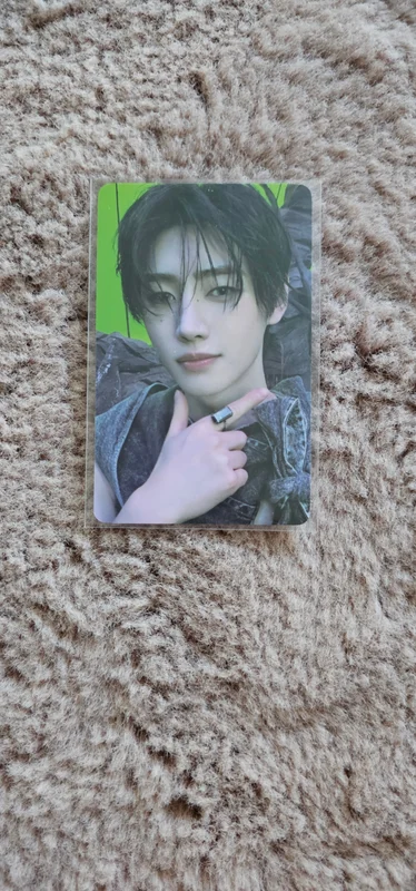 DESIRE : UNLEASH YouTube Shopping Tag