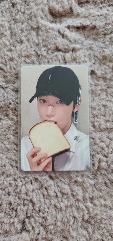 ROMANCE : UNTOLD -daydream- YIZHIYU