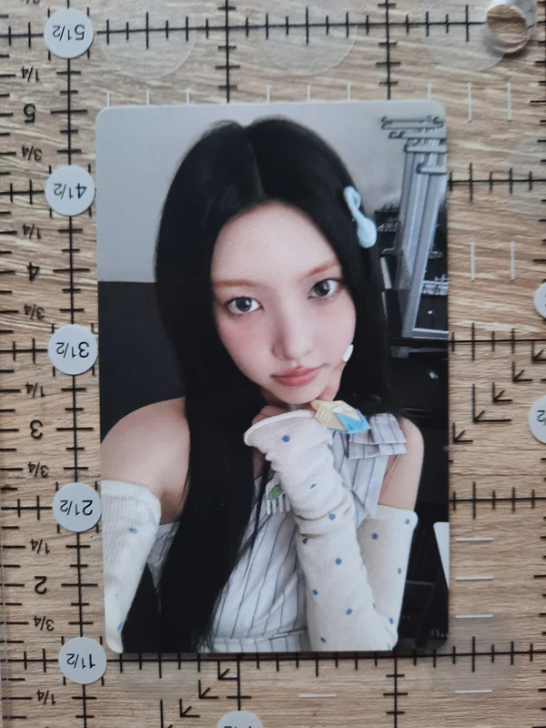 NOT CUTE ANYMORE Weverse Albums ver.