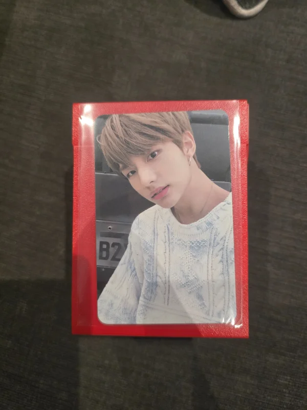 Pocamarket, Stray Kids HYUNJIN Clé 2 : Yellow Wood K-pop Photocard