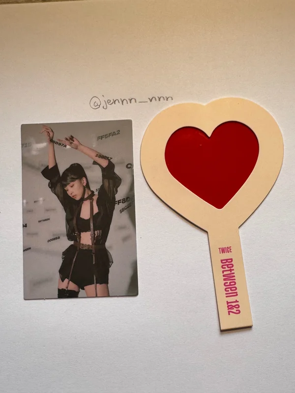 BETWEEN 1&2 MESSAGE PHOTOCARD