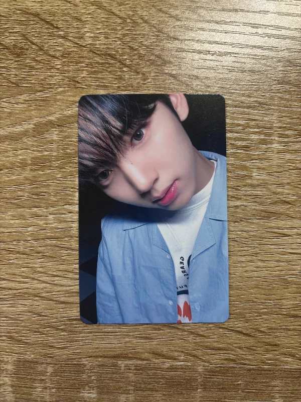 MELTING POINT PHOTOBOOK ver.+Digipack ver. APPLEMUSIC LUCKY DRAW