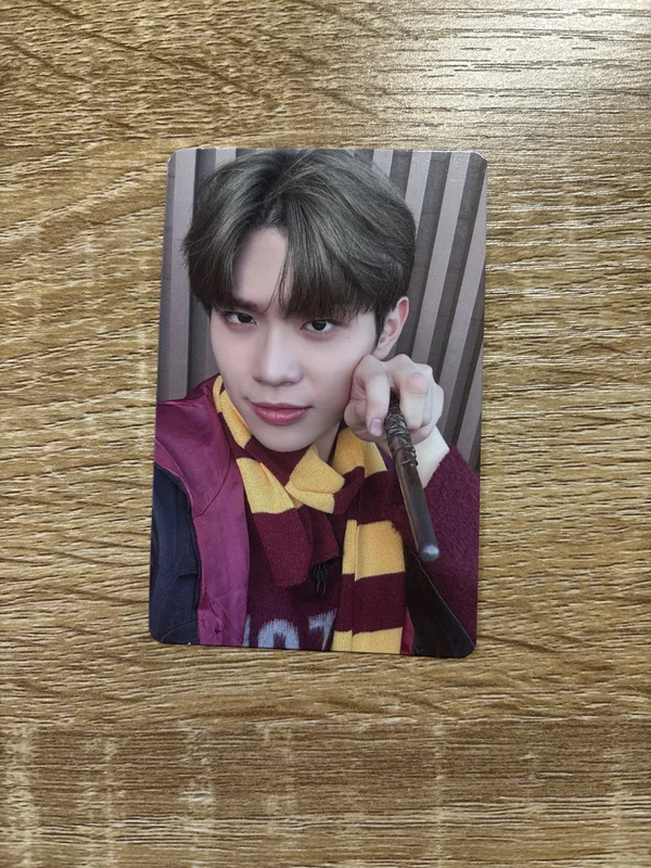 MELTING POINT Digipack ver. APPLEMUSIC LUCKY DRAW