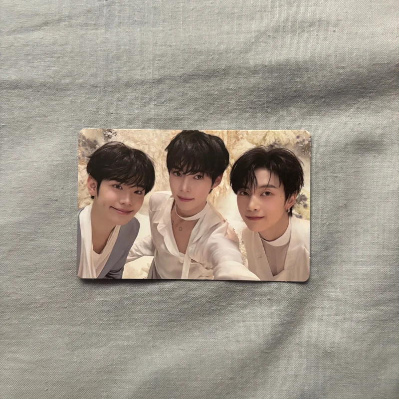 BLUE PARADISE HIDE VERSION