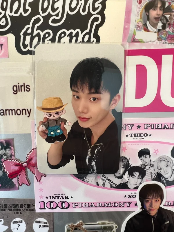 P1KIDS POP-UP STORE OFFICIAL CHARACTER DOLL