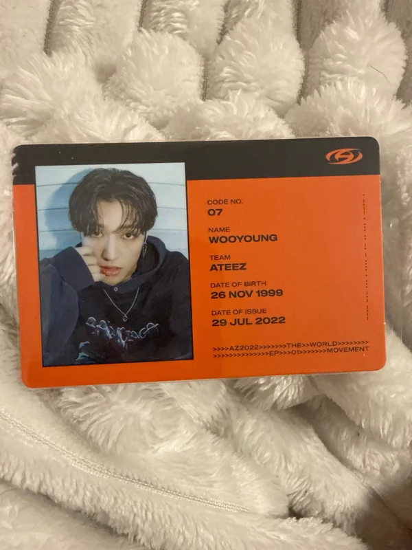 THE WORLD EP.1 : MOVEMENT Z VER.