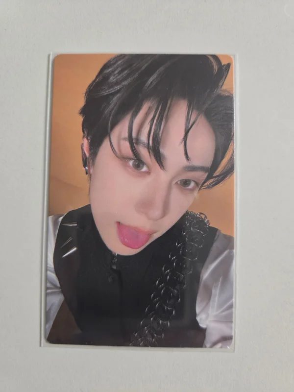 Go in Blind WEVERSE