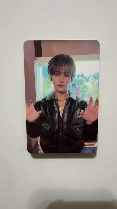 Lee Know 5 Star Exclusive