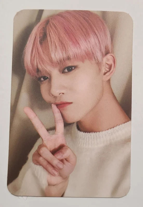 HELLO' Chapter 0. Hello, Strange Dream HELLO ver.