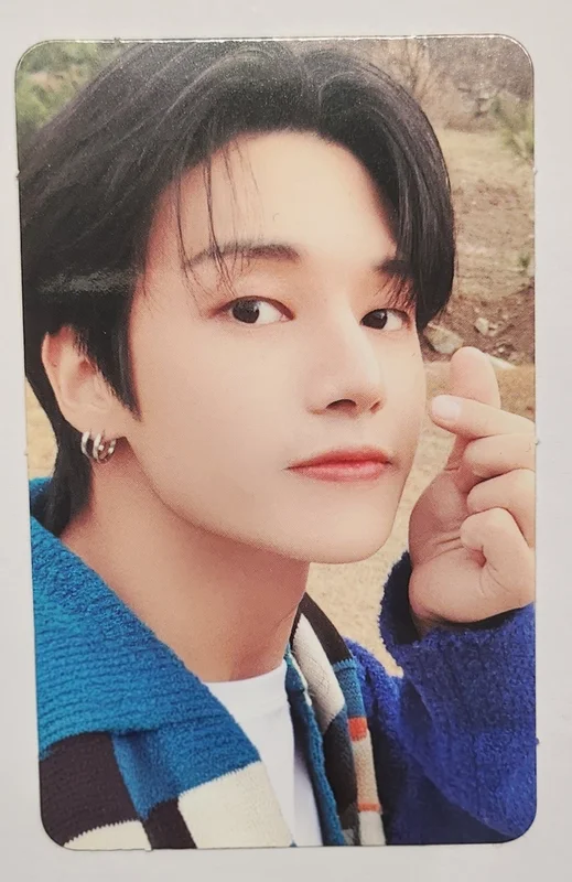 ATEEZ 1ST PHOTOBOOK : ODE TO YOUTH