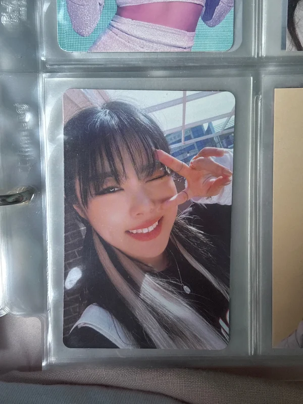 MAMAMOO 2021 SEASONS GREETINGS