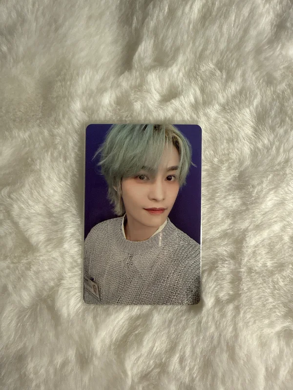 2025 SEASON'S GREETINGS RANDOM TRADING CARD [A ver.]