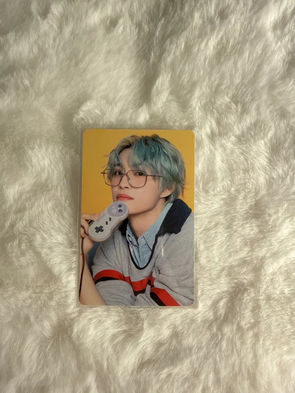 2025 SEASON'S GREETINGS RANDOM TRADING CARD [B ver.]