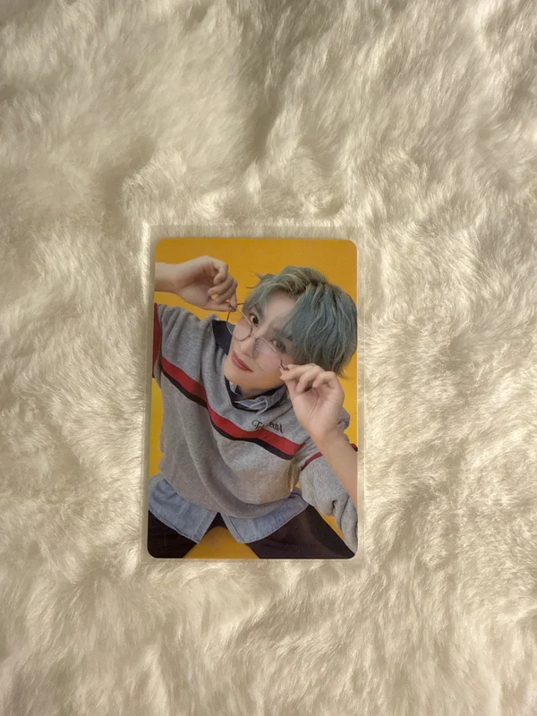 2025 SEASON'S GREETINGS RANDOM TRADING CARD [B ver.]