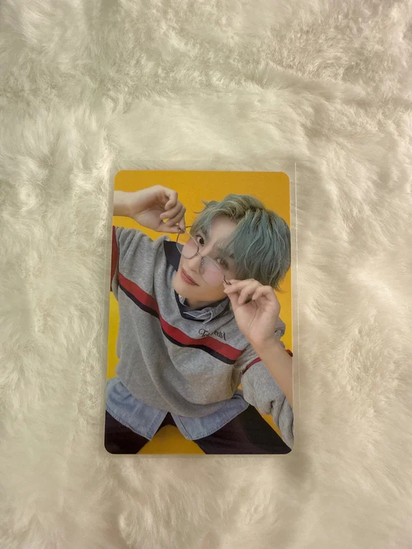 2025 SEASON'S GREETINGS RANDOM TRADING CARD [B ver.]