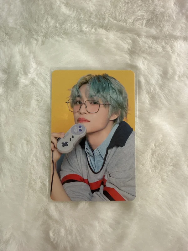2025 SEASON'S GREETINGS RANDOM TRADING CARD [B ver.]