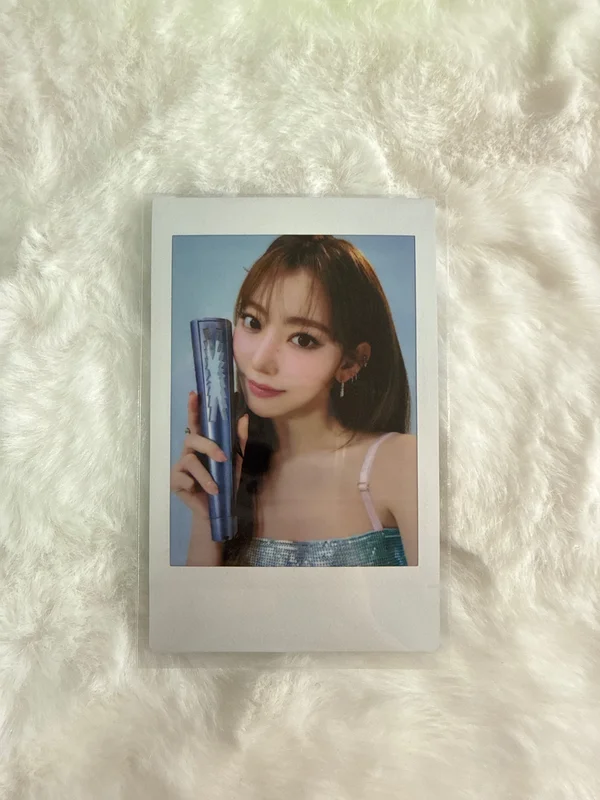 2025 LE SSERAFIM TOUR 'EASY CRAZY HOT' IN JAPAN INSTANT PHOTO CARD
