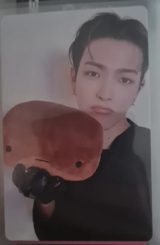 GOLDEN HOUR : Part.2 hello82 POP-UP Exclusive