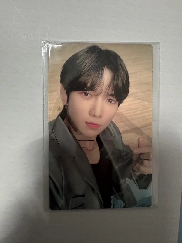 ATEEZ OFFICIAL [CROMER KEYRING]